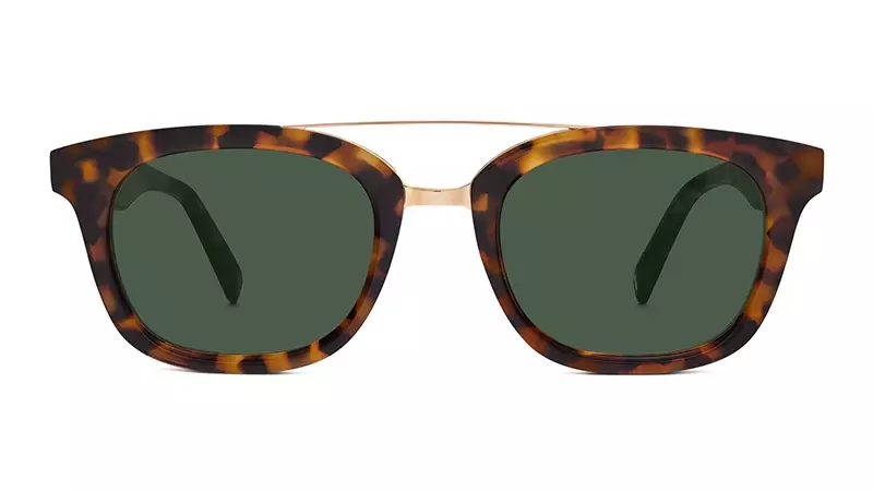 Warby Parker Yates päikeseprillid tammetõru kilpkonnaga 145 dollarit