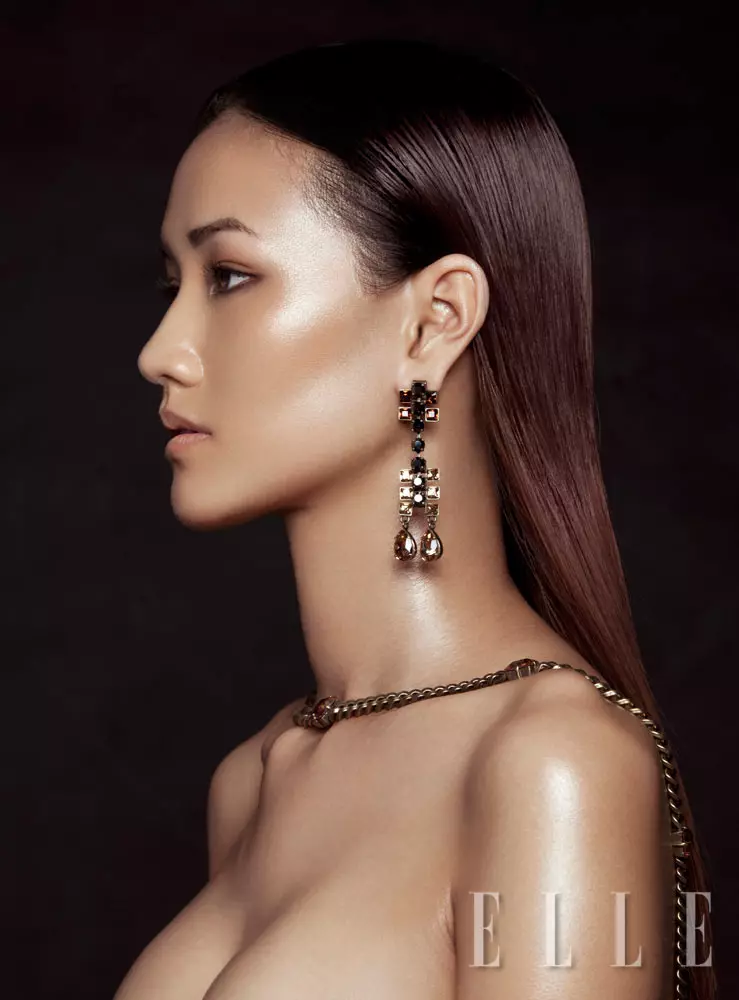Maya od Zhang Jingne za Elle Vietnam, maj 2012