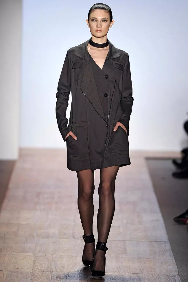 Max Azria herfst 2011 | New York Fashion Week