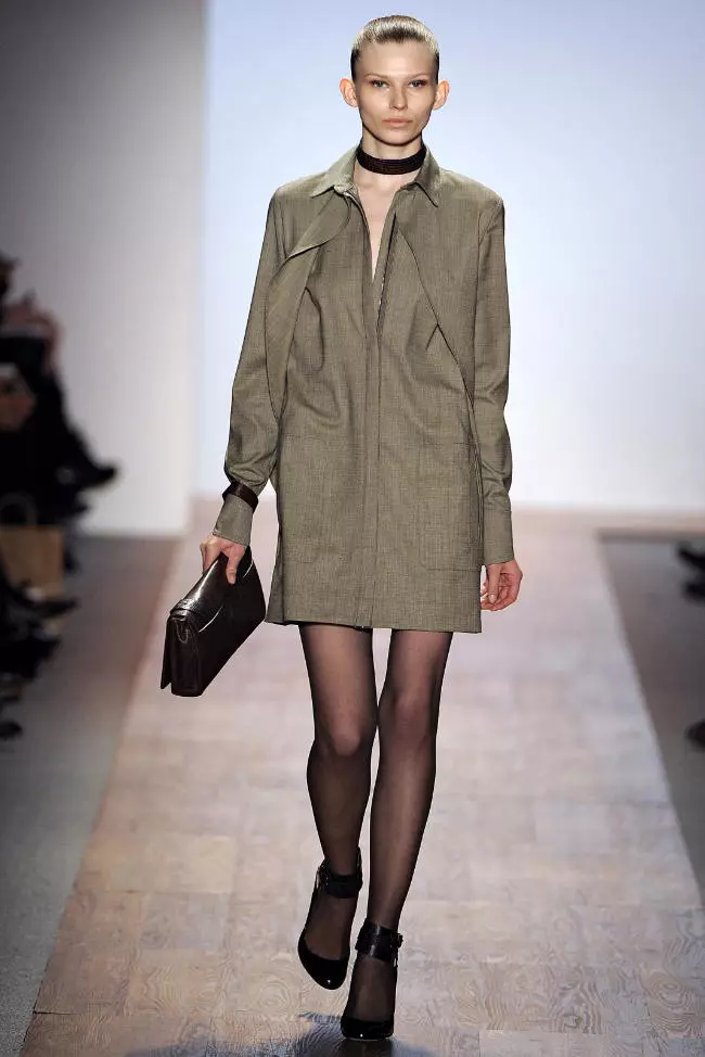 Max Azria Fall 2011 | New York Fashion Week