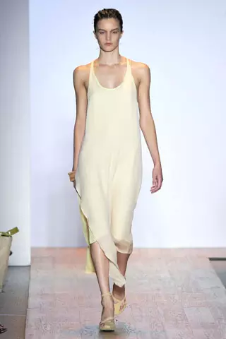 Max Azria Գարուն 2011 | Նյու Յորքի Նորաձևության շաբաթ