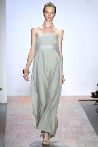 Max Azria Spring 2011 | နယူးယောက်ဖက်ရှင်ရက်သတ္တပတ်