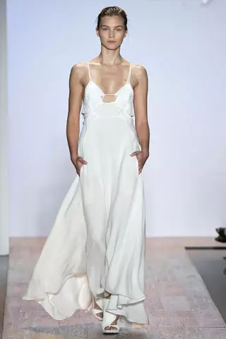 Max Azria Գարուն 2011 | Նյու Յորքի Նորաձևության շաբաթ