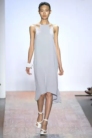 Max Azria Spring 2011 | New York Fashion Week