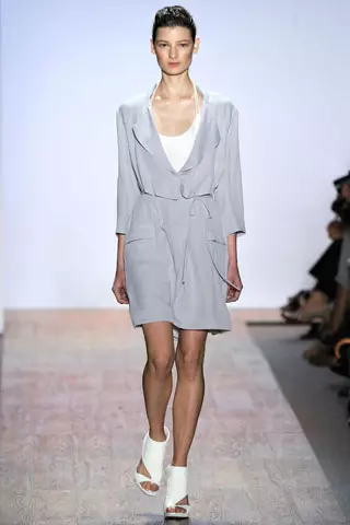 Max Azria jaro 2011 | New York Fashion Week