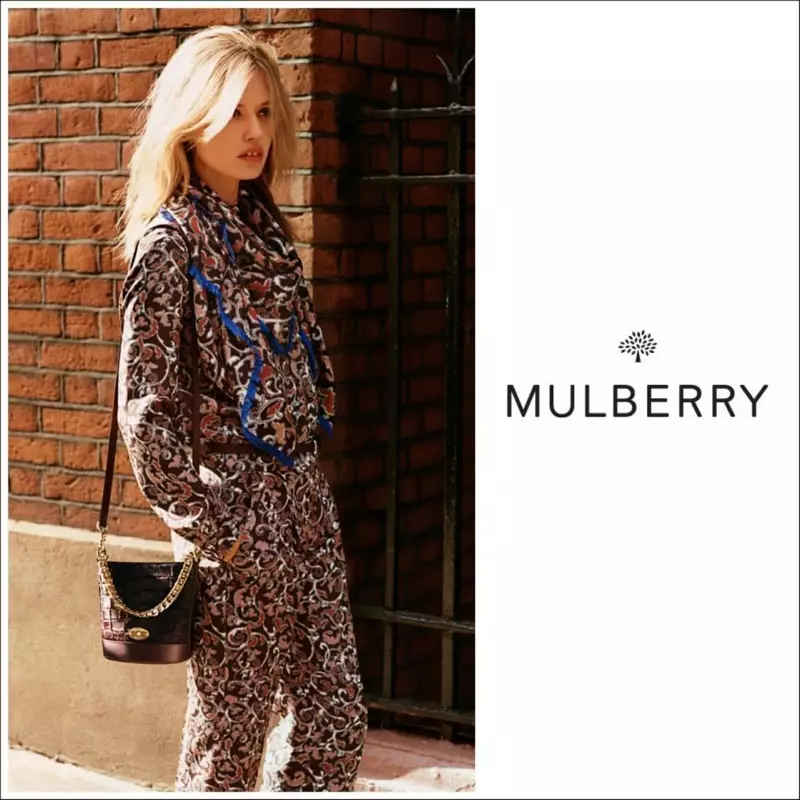 Georgia May Jagger posearret yn Londen foar Mulberry's Fall 2015 Ads