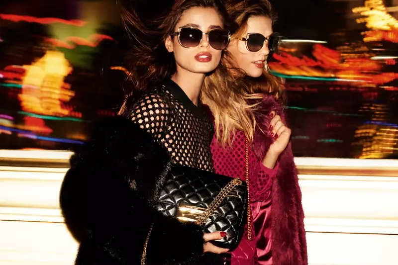 Taylor Hill an Emmy Rappe Stär am Michael Michael Kors Vakanz 2016 Campagne