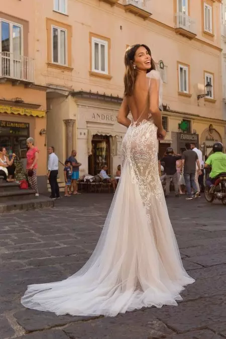 BERTA PRIVÉE Tumungo sa Almalfi Coast para sa 2020 Bridal Collection