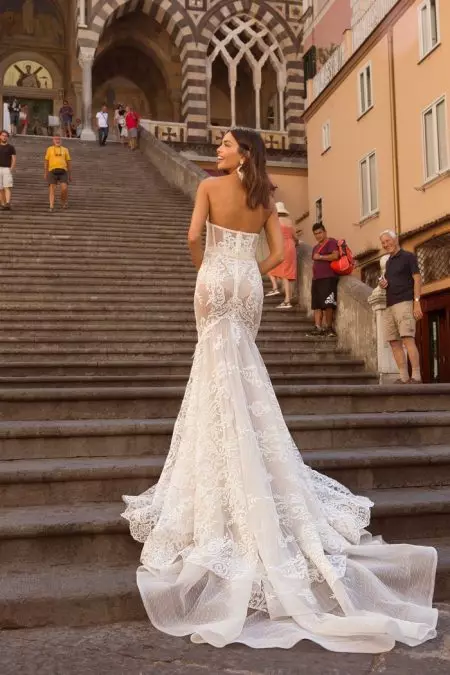 BERTA PRIVÉE Ori si eti okun Almalfi fun ikojọpọ Bridal 2020