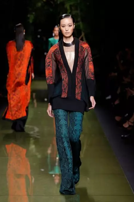 Balmain Memamerkan Sisi Lembutnya untuk Musim Semi 2017