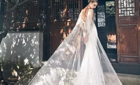 Siehe Badgley Mischkas Gorgeous Spring Bridal Campaign