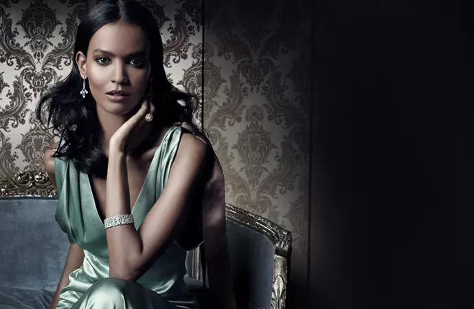 Майкл Томпсон Tiffany & Co. 2013 жылдың көктемгі науқаны үшін Лю Вэнді, Даутцен Кроэсті, Карен Элсонды және т.б. түсіреді