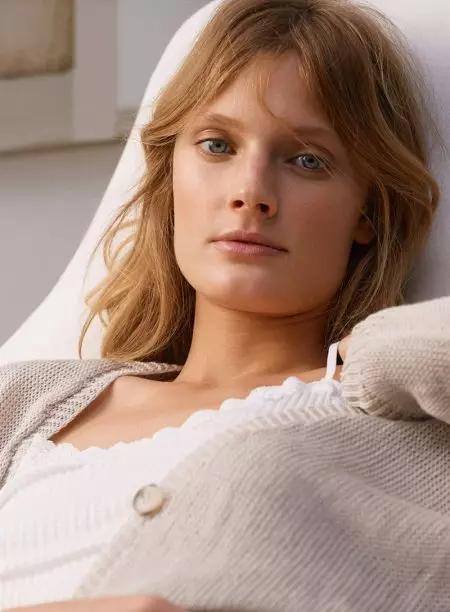 Constance Jablonski se luce en la colección de lencería de primavera de Zara Home