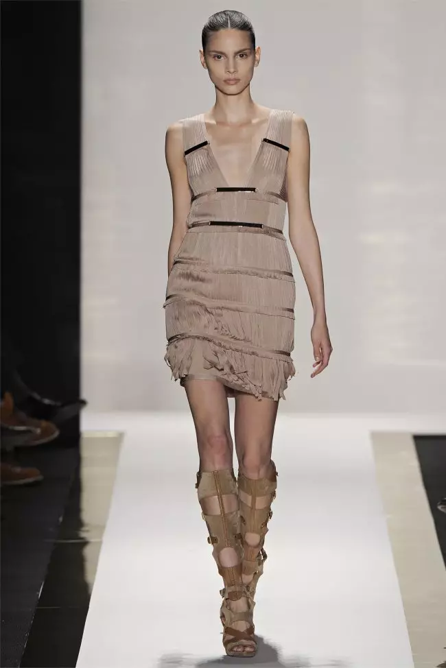 Herve Leger ni Max Azria Spring 2012 | New York Fashion Week