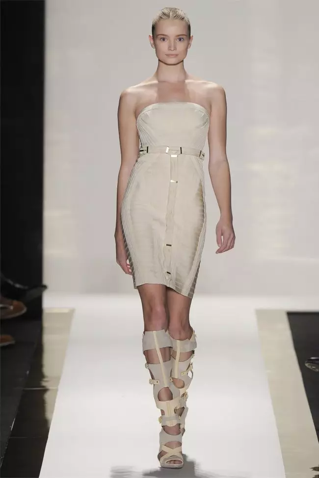 Herve Leger 由 Max Azria 2012 年春季 |紐約時裝週