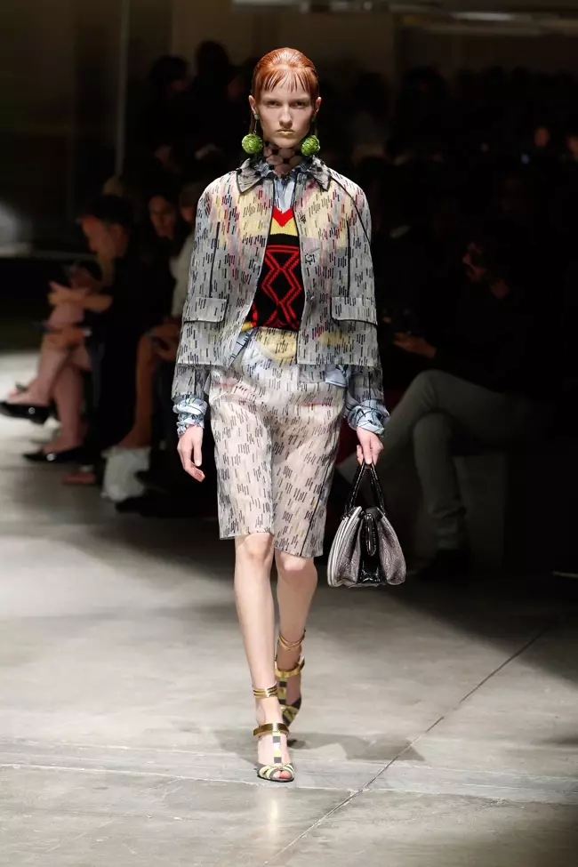 Prada Frühjahr 2016 | Mailänder Modewoche