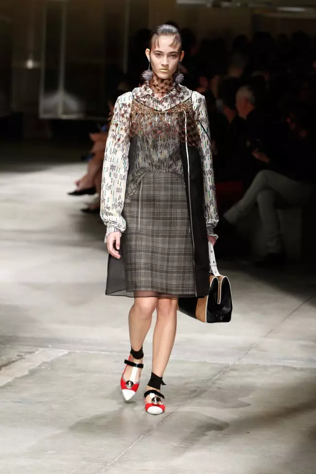 Prada Spring 2016 | Minggu Fesyen Milan