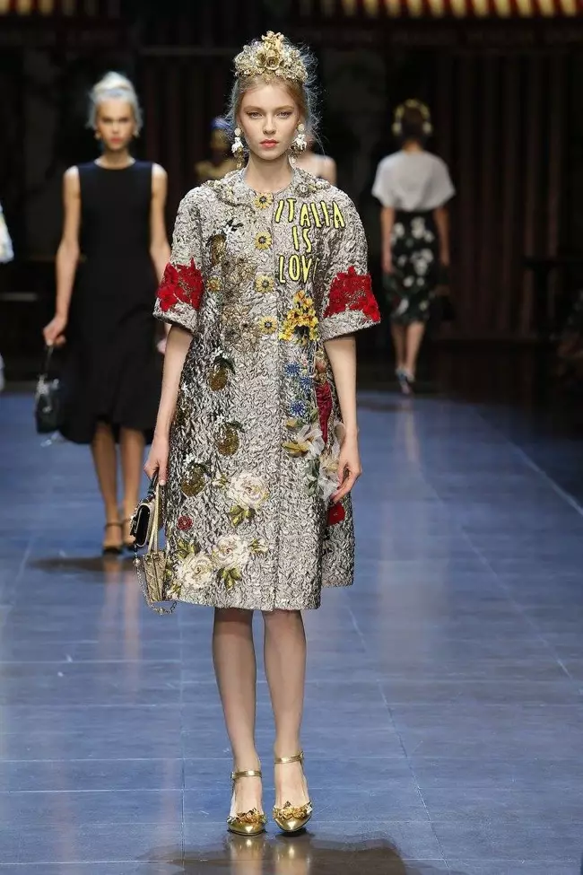 Dolce & Gabbana Spring 2016 | Milan Fashion Week