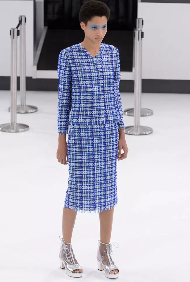 Chanel Earrach 2016 | Seachtain Faisin Pháras