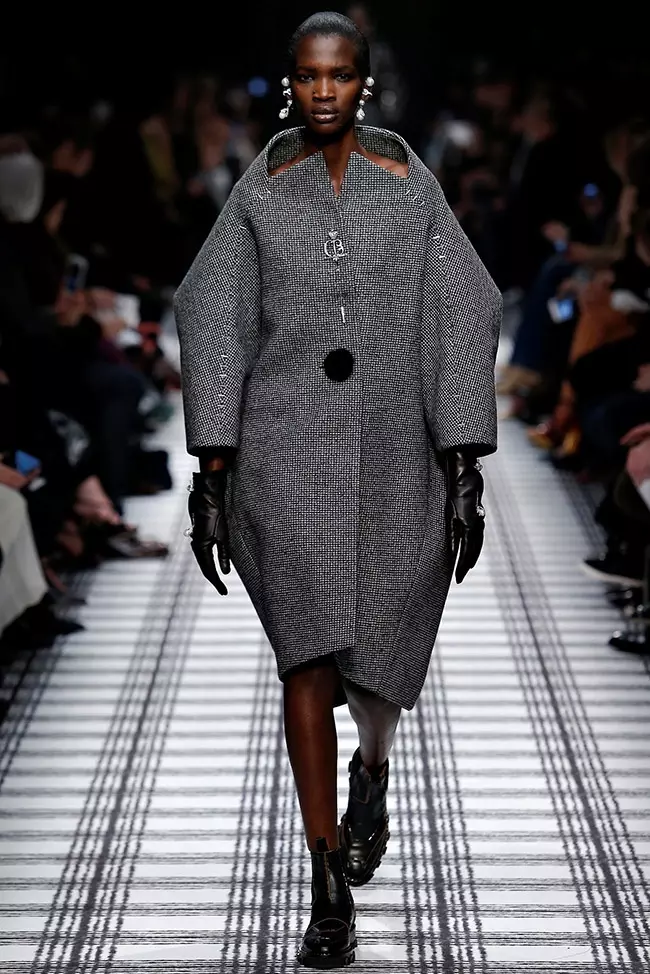 Balenciaga Fall/Winter 2015