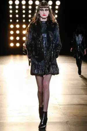 Onyesha Inner Rock & Roll Princess yako pamoja na Saint Laurent