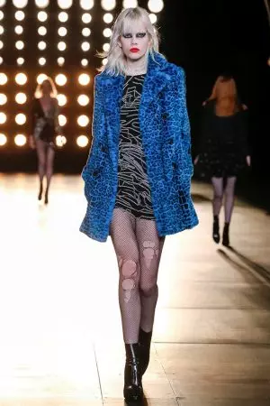 قم بتشغيل قناة Rock & Roll Princess الخاصة بك مع Saint Laurent