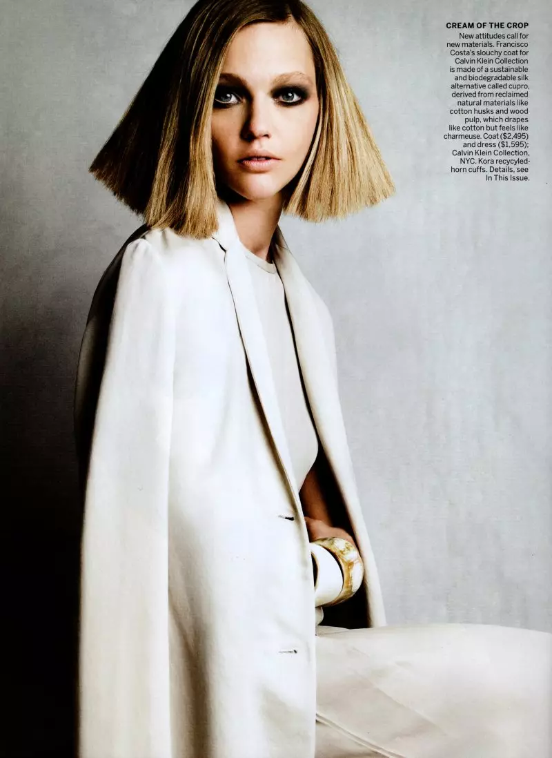 Sasha Pivovarova nataon'i Patrick Demarchelier ho an'ny Vogue US Novambra 2010