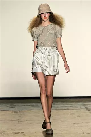 Marc ដោយ Marc Jacobs Spring 2011 | សប្តាហ៍ម៉ូដ New York