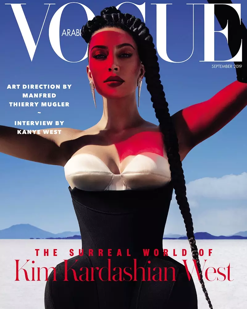 Kim Kardashian på Vogue Arabia September 2019 omslag