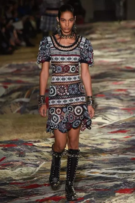 Alexander McQueen Ji bo Bihara 2017 Serdana Giravên Shetland dike