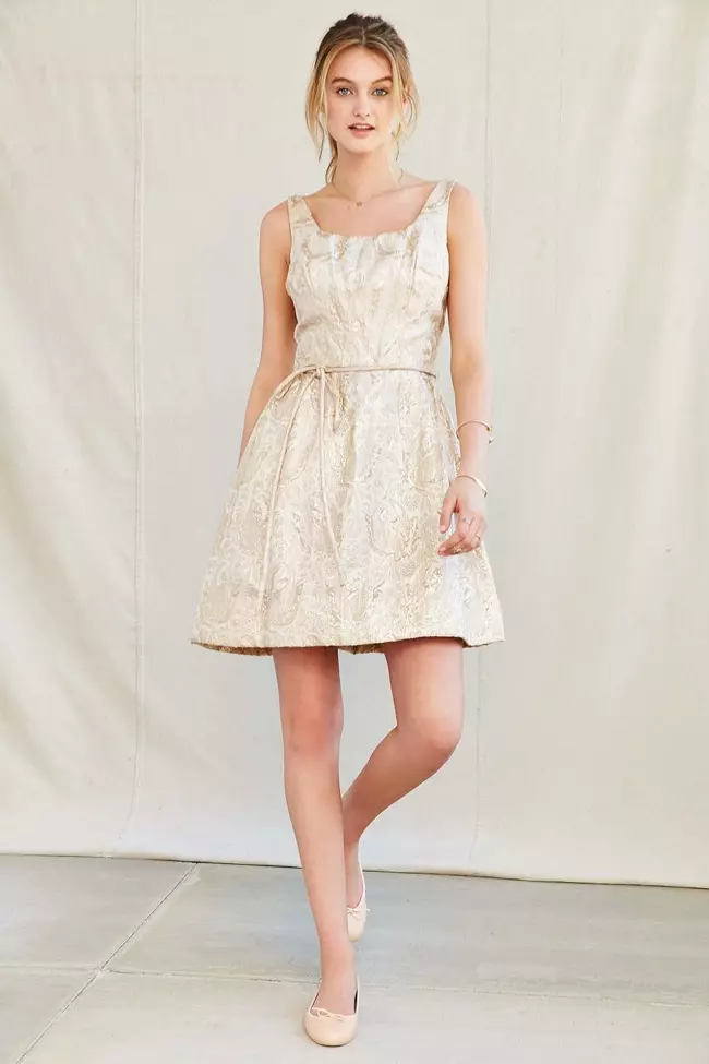 Ansyen Brocade Pocket Party Dress disponib pou $549