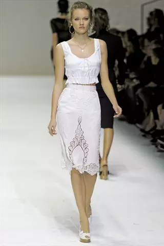 Dolce & Gabbana Orisun omi 2011 | Milan Fashion Osu