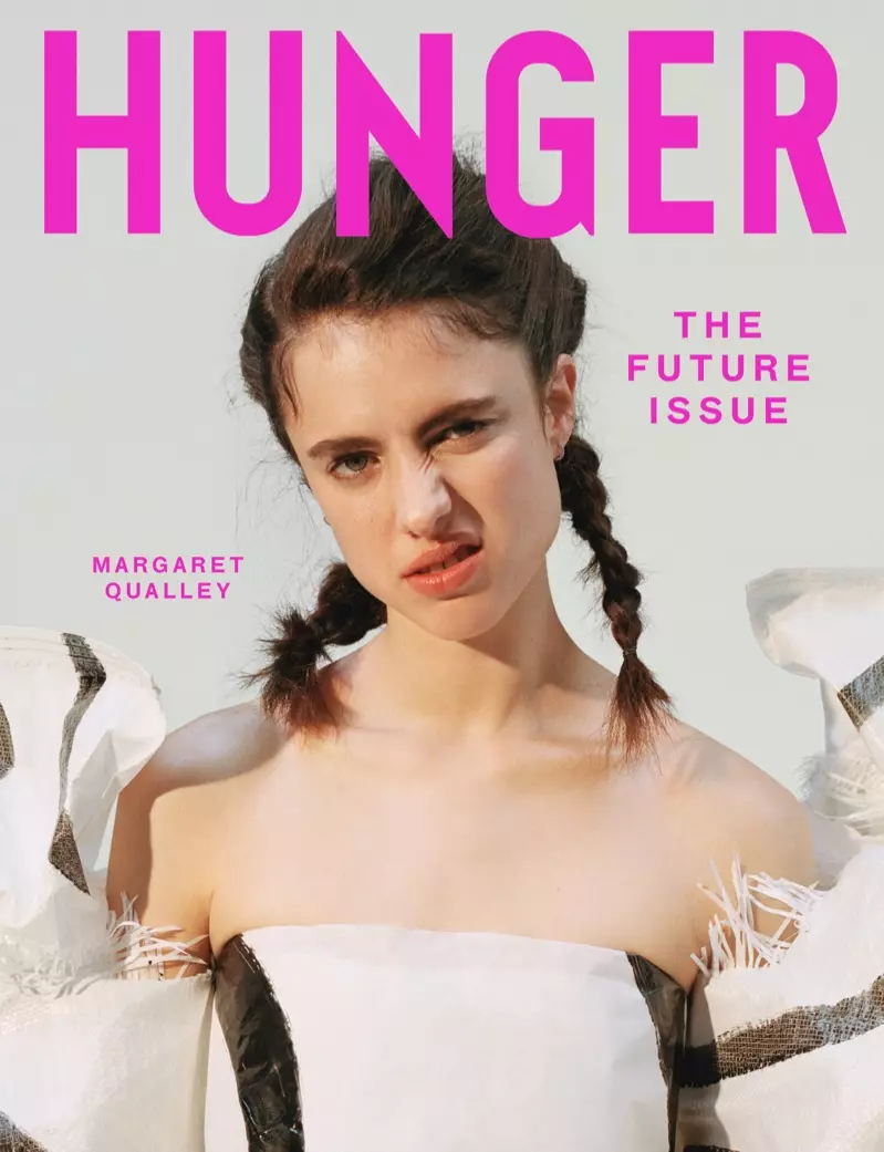 Margaret Qualley pa Nkhani Yamagazini ya Njala #18 Cover. Chithunzi: Daria Kobayashi Ritch for Hunger Magazine