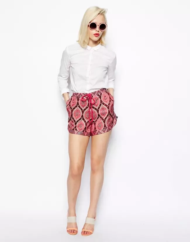 shorts-paisley-print