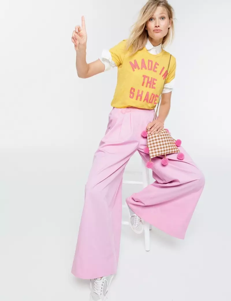 J. Crew Made in the Shade T-Shirt, New Perfect Shirt in Cotton Poplin, Collection Ultra Wide-Leg Cotton Pant, Tretorn Tournament Net Sneakers le Gaia bakeng sa J. Crew Pom-Pom Bag e Gingham.