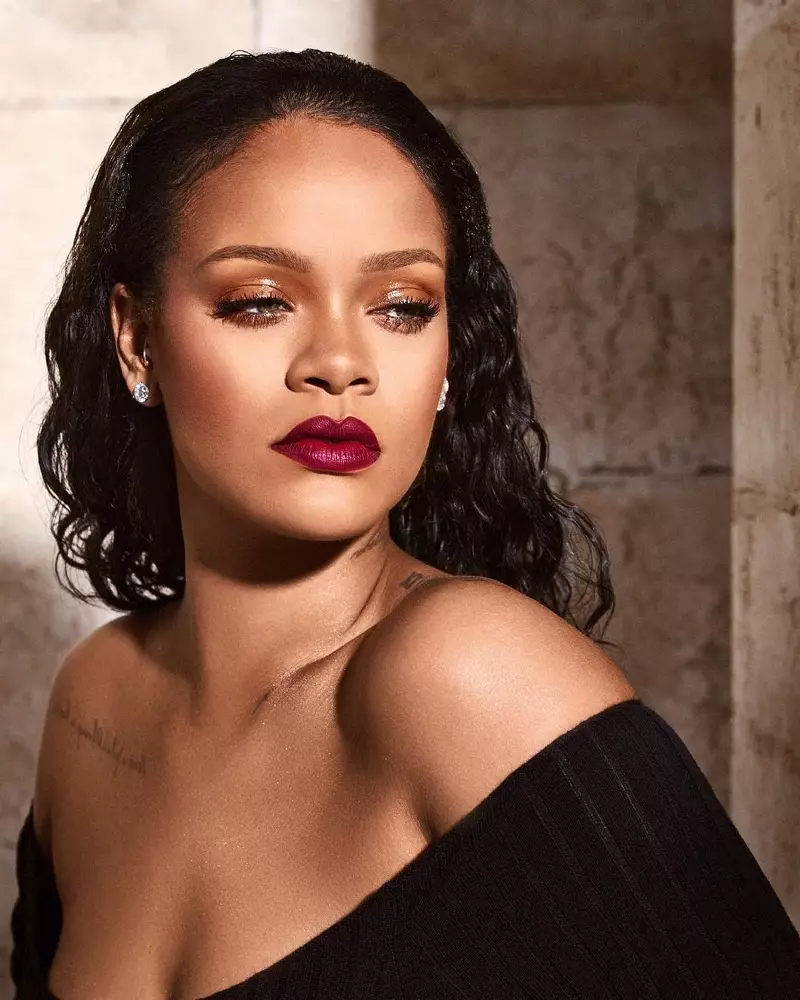 Новыя адценні памады Rihanna Fenty Beauty Mattemoiselle