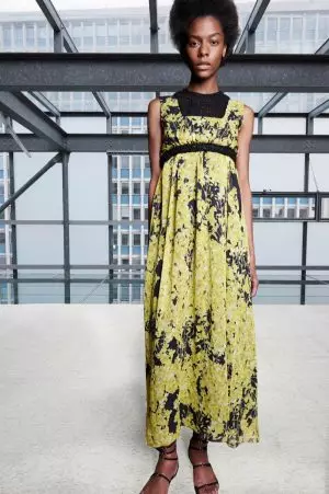 Giambattista Valli Resort 2016: Retro köd