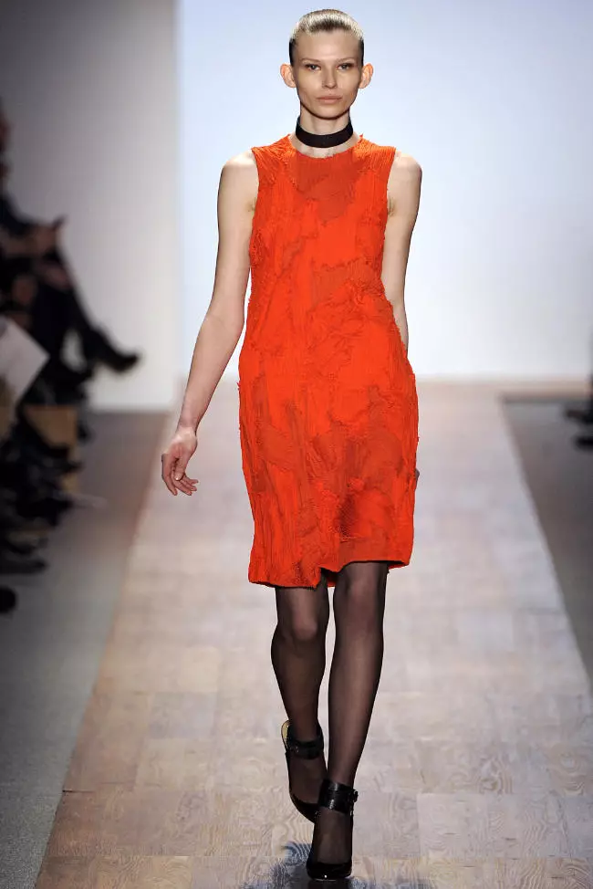 Max Azria Mudhun 2011 | New York Fashion Week