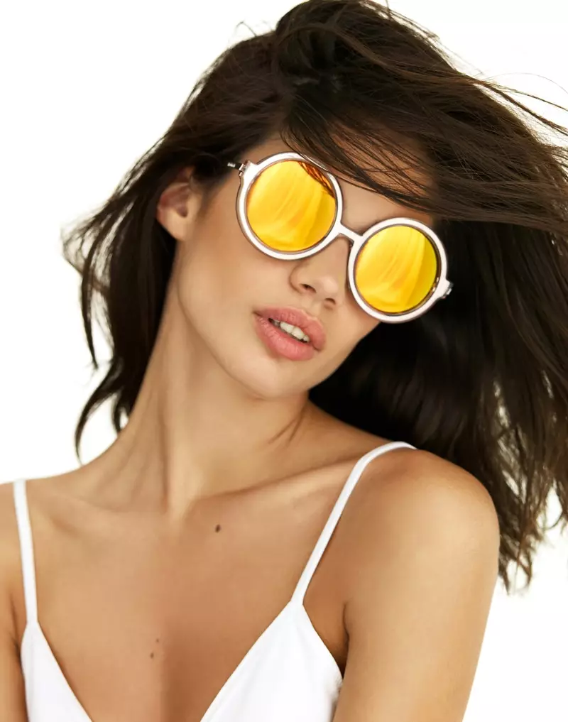 Sara Sampaio Lands REVOLVE katalog odjeće za ljeto ’14