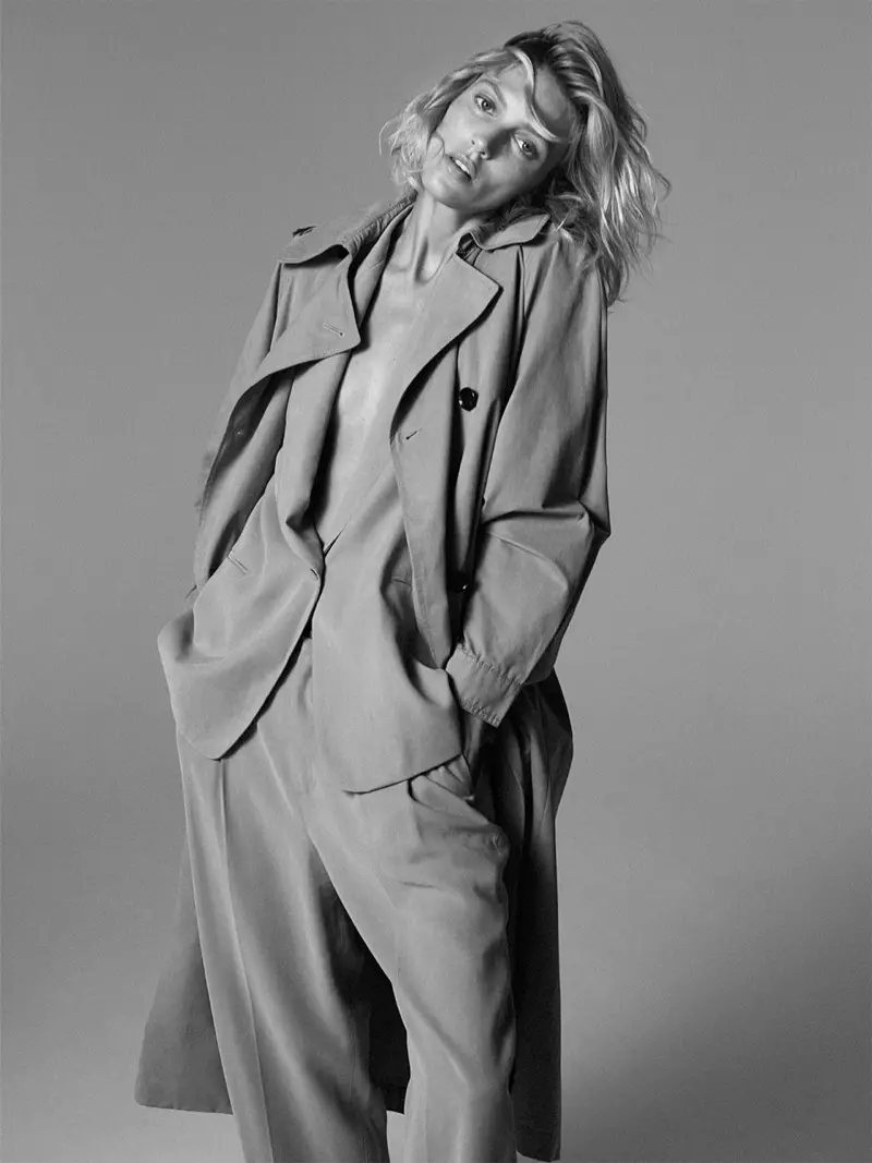 Zara Oversized Trench Coat, Buttoned Blazer thiab Pleated Pants