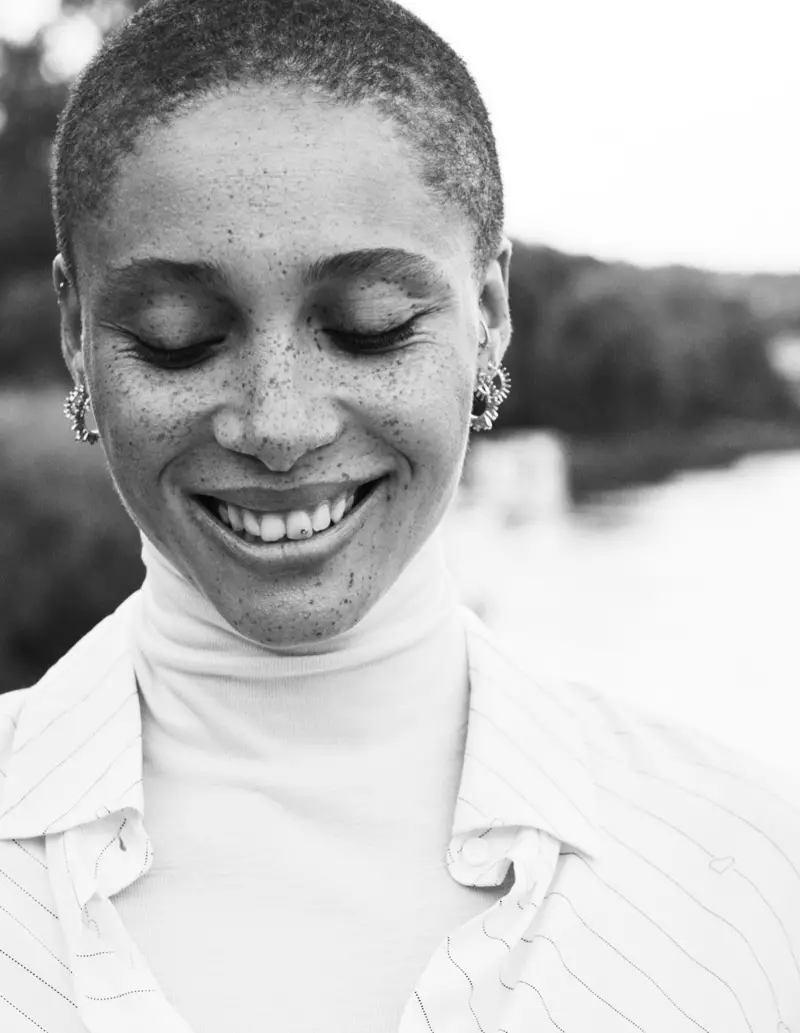 Adwoa Aboah glumi u kampanji H&M Conscious jesen-zima 2019