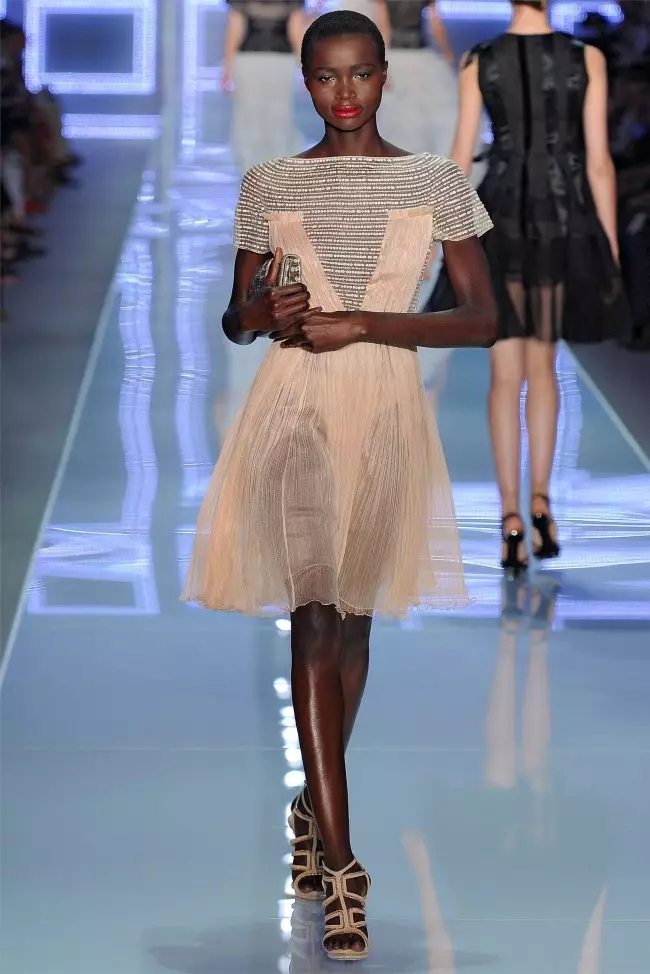 Christian Dior Musim Semi 2012 | Pekan Mode Paris