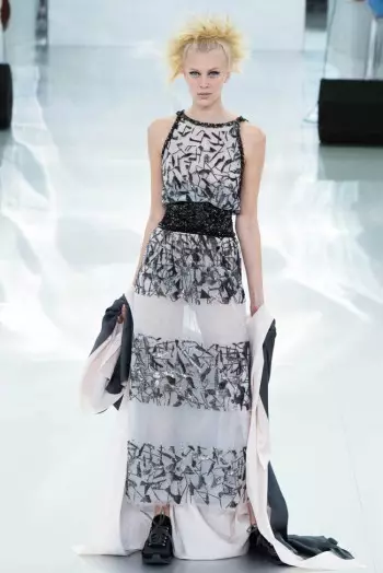 Chanel Haute Couture Caij nplooj ntoos hlav/Lub caij ntuj sov 2014