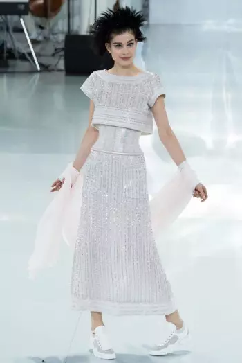 Chanel Haute Couture Caij nplooj ntoos hlav/Lub caij ntuj sov 2014