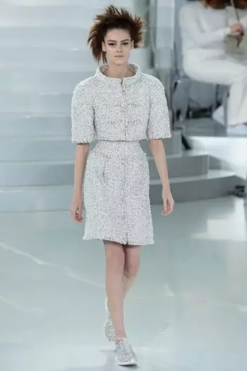 Chanel Haute Couture Caij nplooj ntoos hlav/Lub caij ntuj sov 2014