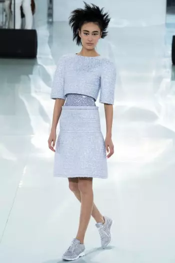 Chanel Haute Couture Caij nplooj ntoos hlav/Lub caij ntuj sov 2014