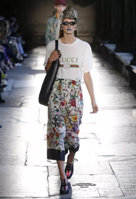 Gucci's Cruise 2017 Collection tar på en London Spirit