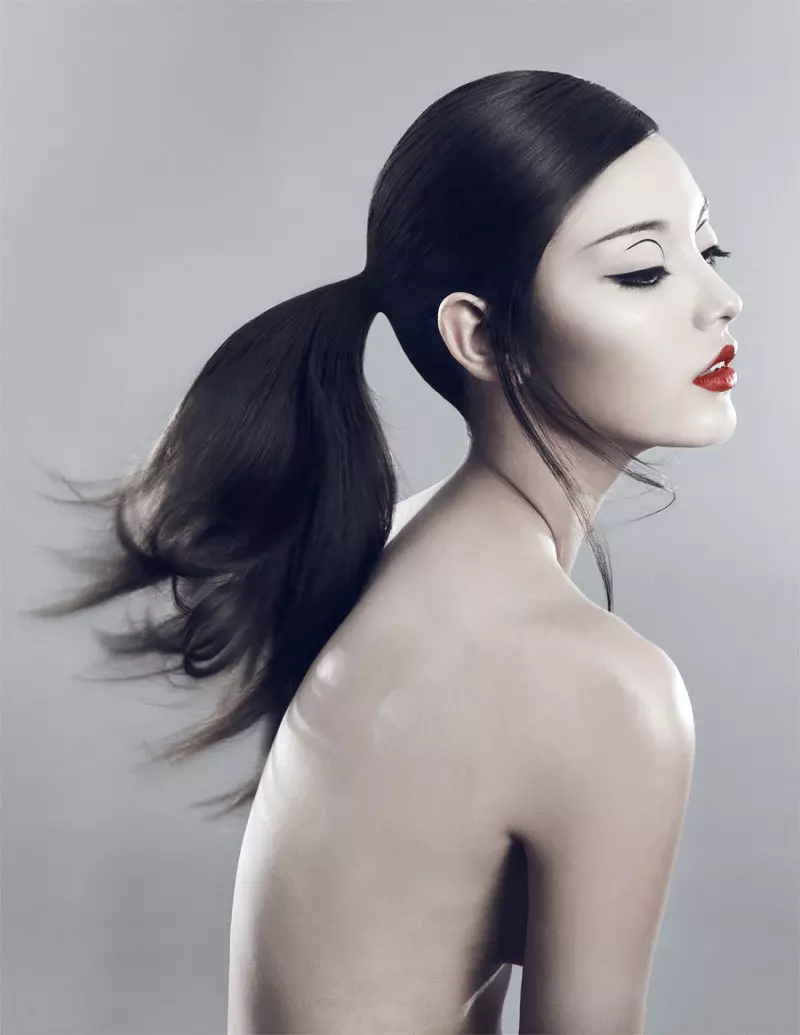 Elsa Andrade Gets Super Sleek għal Elle Vietnam, Lensed minn Xi Sinsong