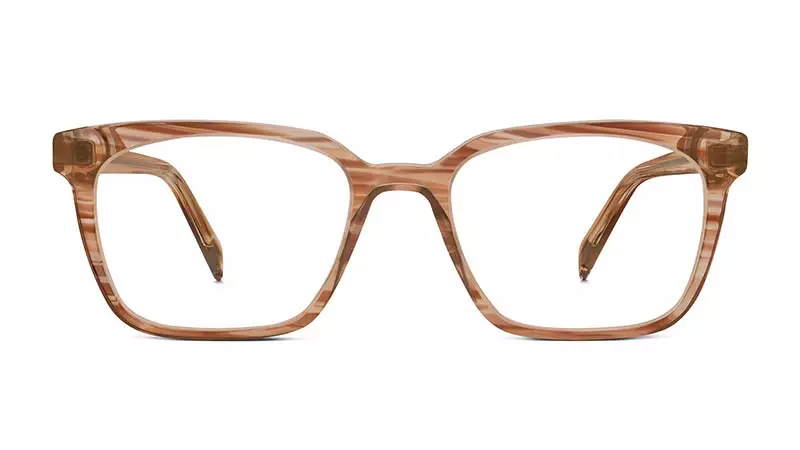 Warby Parker Hughes Sbectol Bach yn Grisial Castanwydd $95