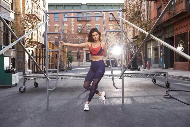 Selena Gomez na-eme ahụ ya maka mgbasa ozi PUMA Amp XT